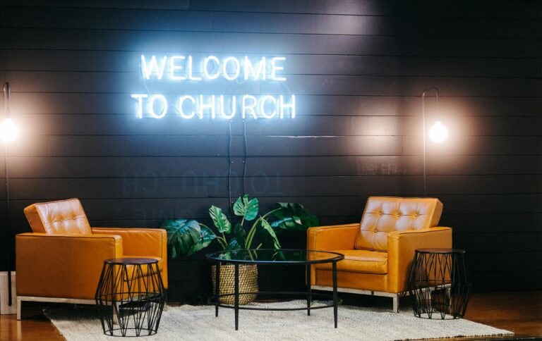 How to Create an Effective New Here Page for Your Church Website